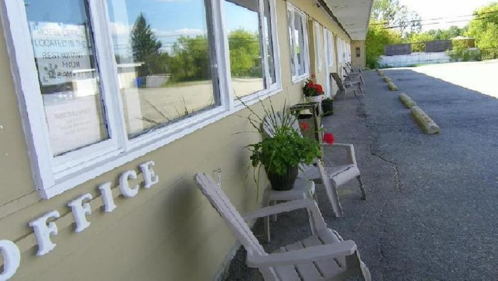 Trans Canada Motel & Restaurant Dryden Esterno foto